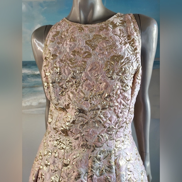 $3,890 OSCAR DE LA RENTA SILK LINED GORGEOUS PINK GOLD BROCADE RUNWAY DRESS 8 - Picture 3 of 11